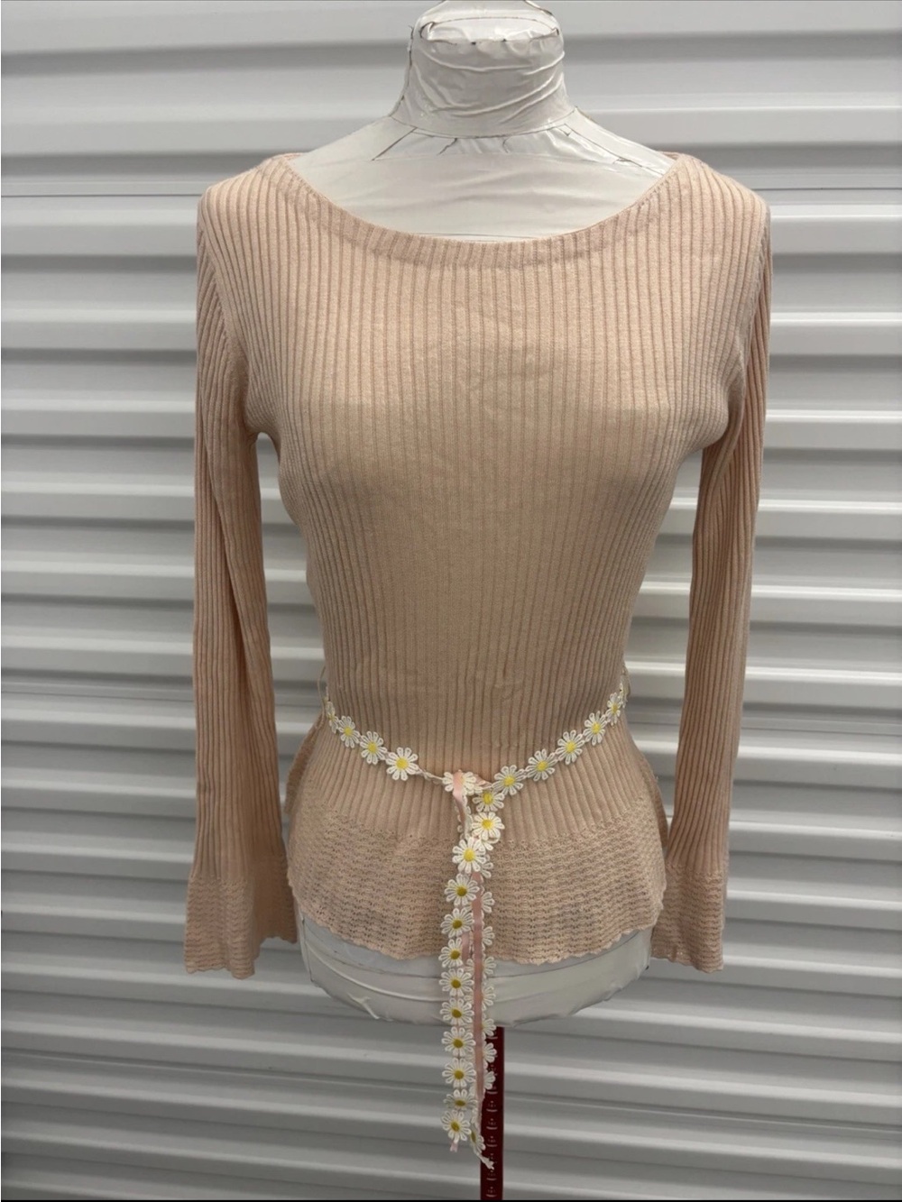 Sundance 100% Silk Bell Sleeve Ribbed peplum Top Sunflower Waist Belt SZ.P/S